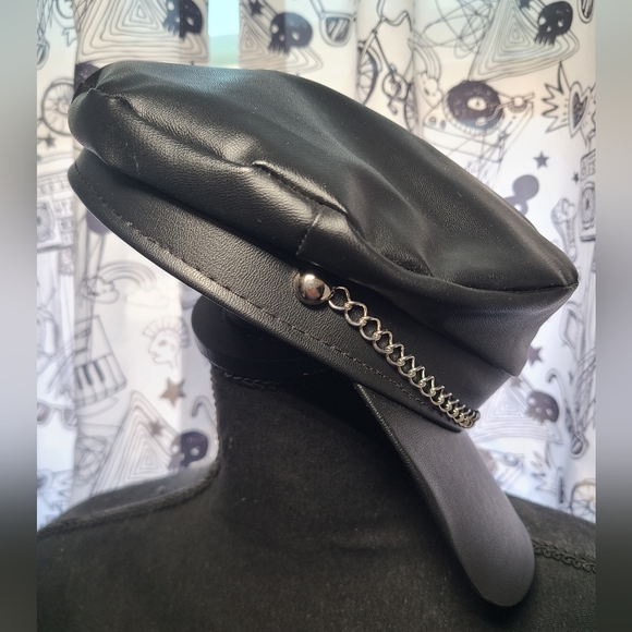 Black Biker Cap Hat w/ Chain Halloween Costume One Size OS Cosplay Alternative - Picture 3 of 7